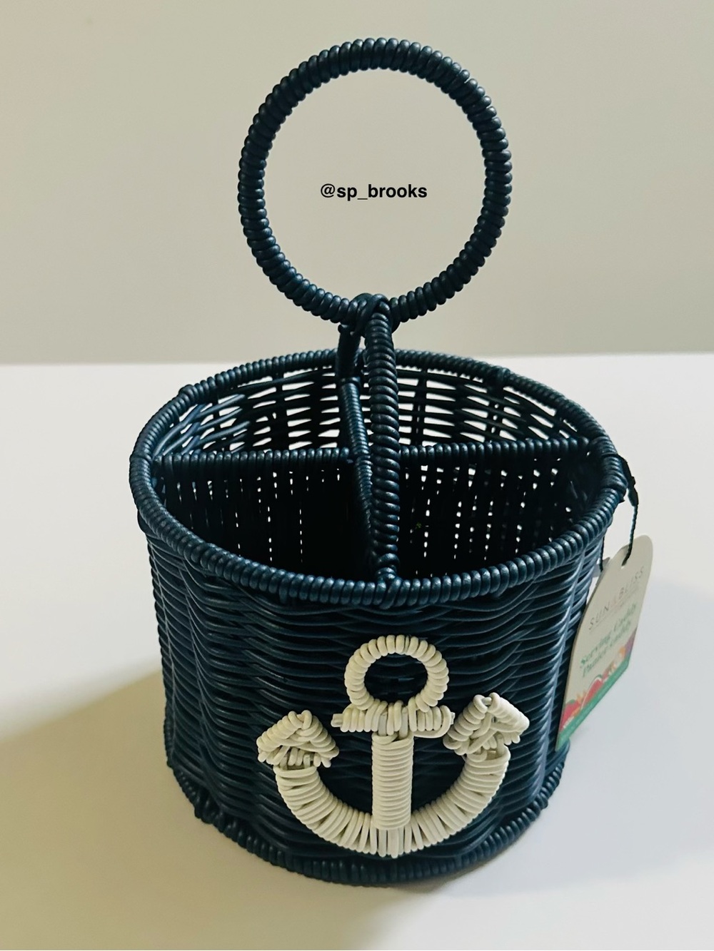 🎁Sun & Bliss Navy and White Resin Wicker Utensil Serving Caddy w Handle - 9.5x6”